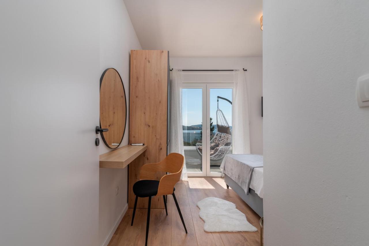 Villa Eight By Villa Kuzmanic Trogir Eksteriør bilde