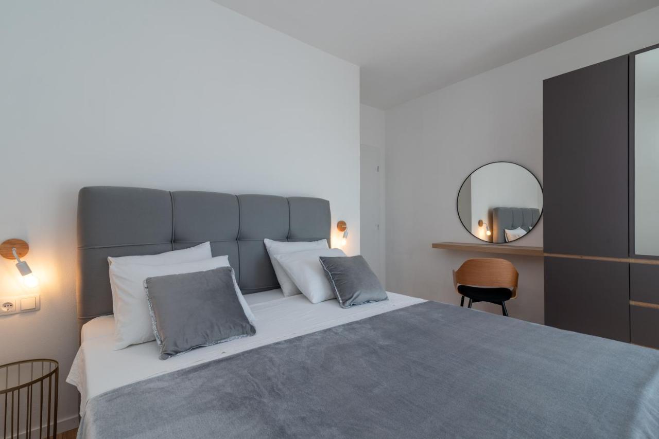 Villa Eight By Villa Kuzmanic Trogir Eksteriør bilde